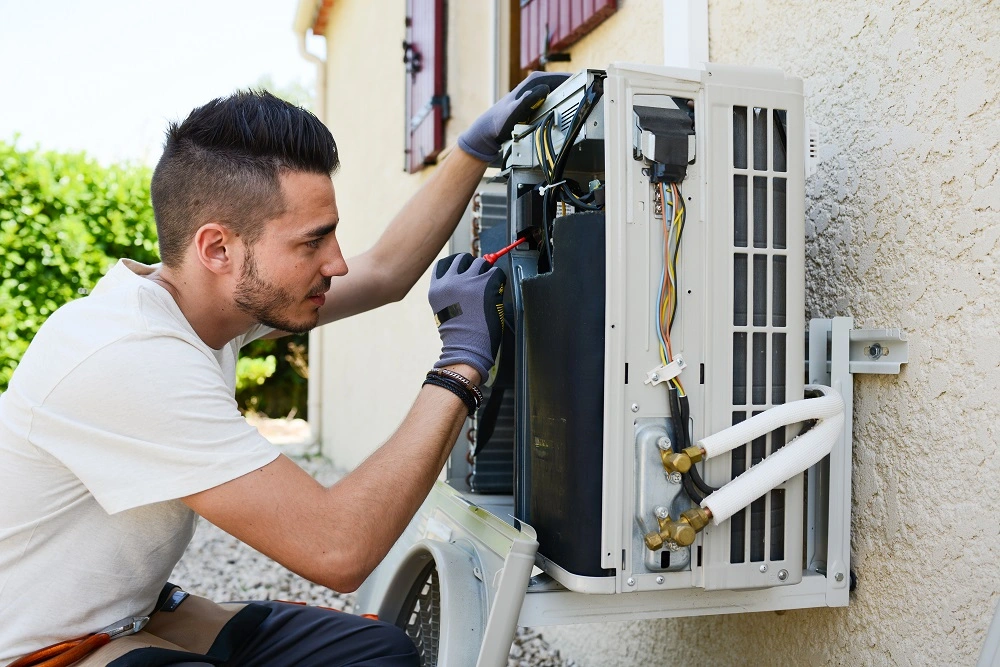 AC and Refrigeration Servicing Course in Ayodhya